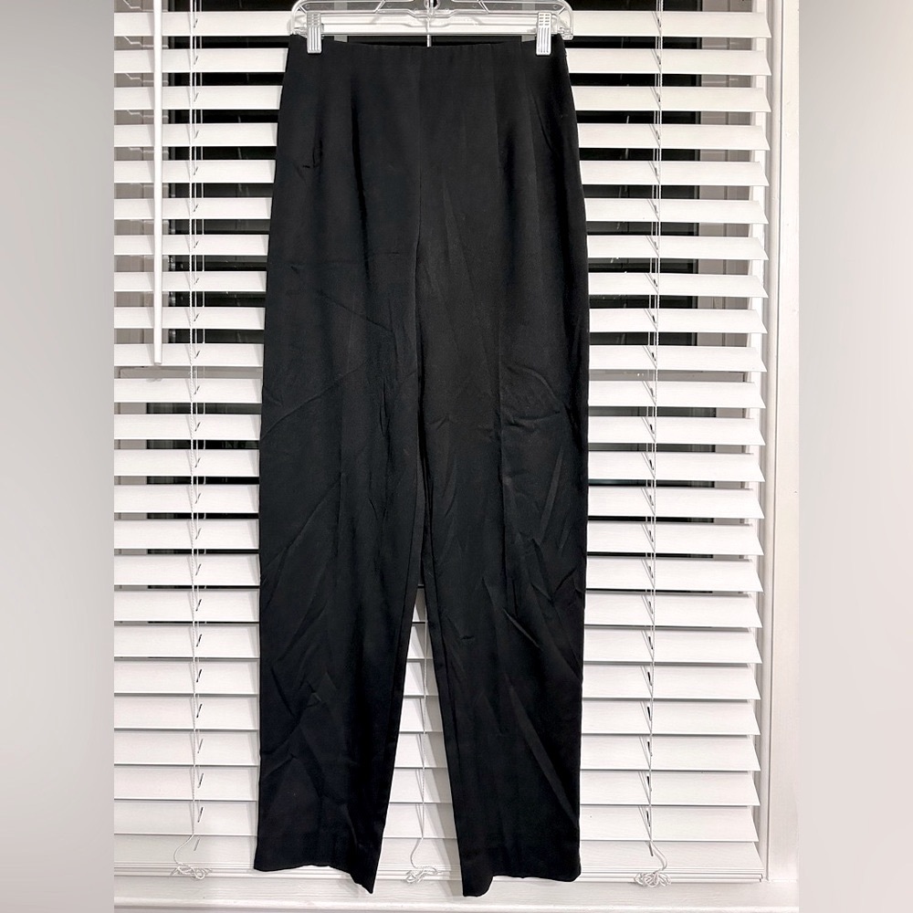 #6). Briggs NY  Black stretch pants side zipper Size 8 excellent condition